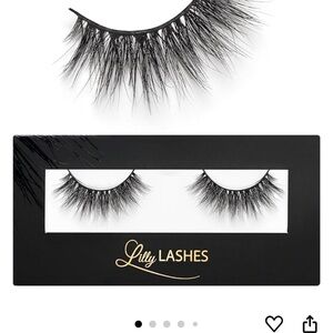 Lilly Lashes Miami